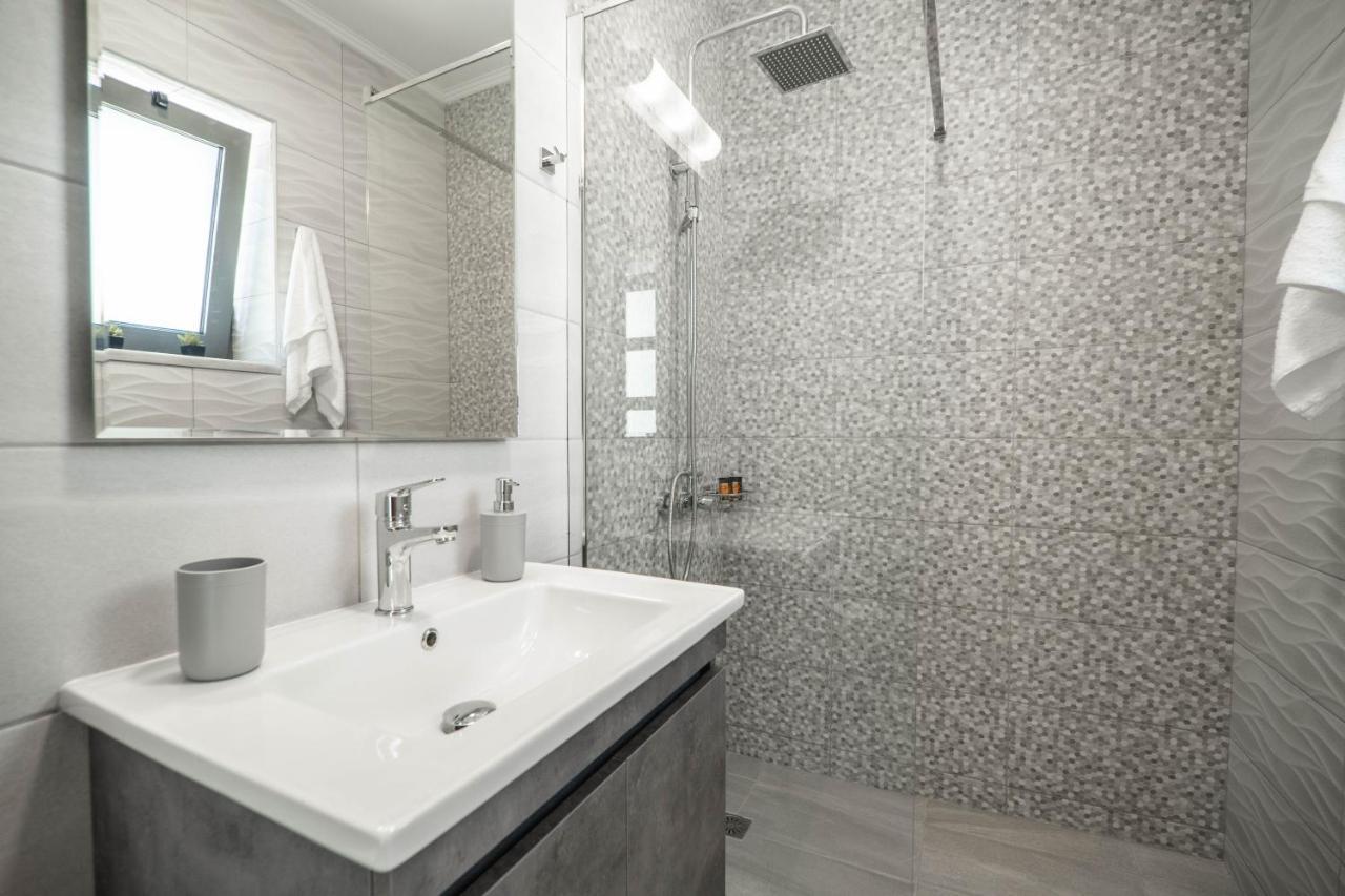Kiani Apts Kalyves Esterno foto