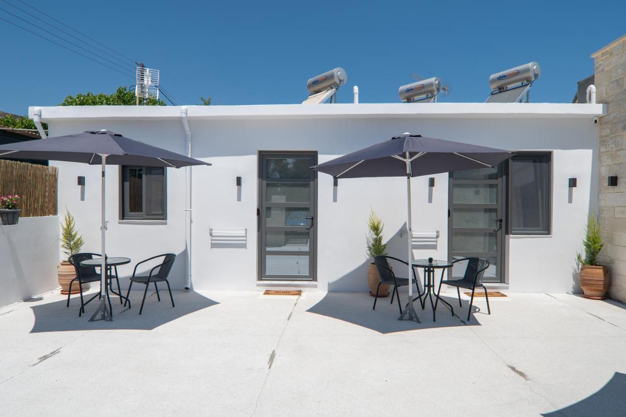 Kiani Apts Kalyves Esterno foto